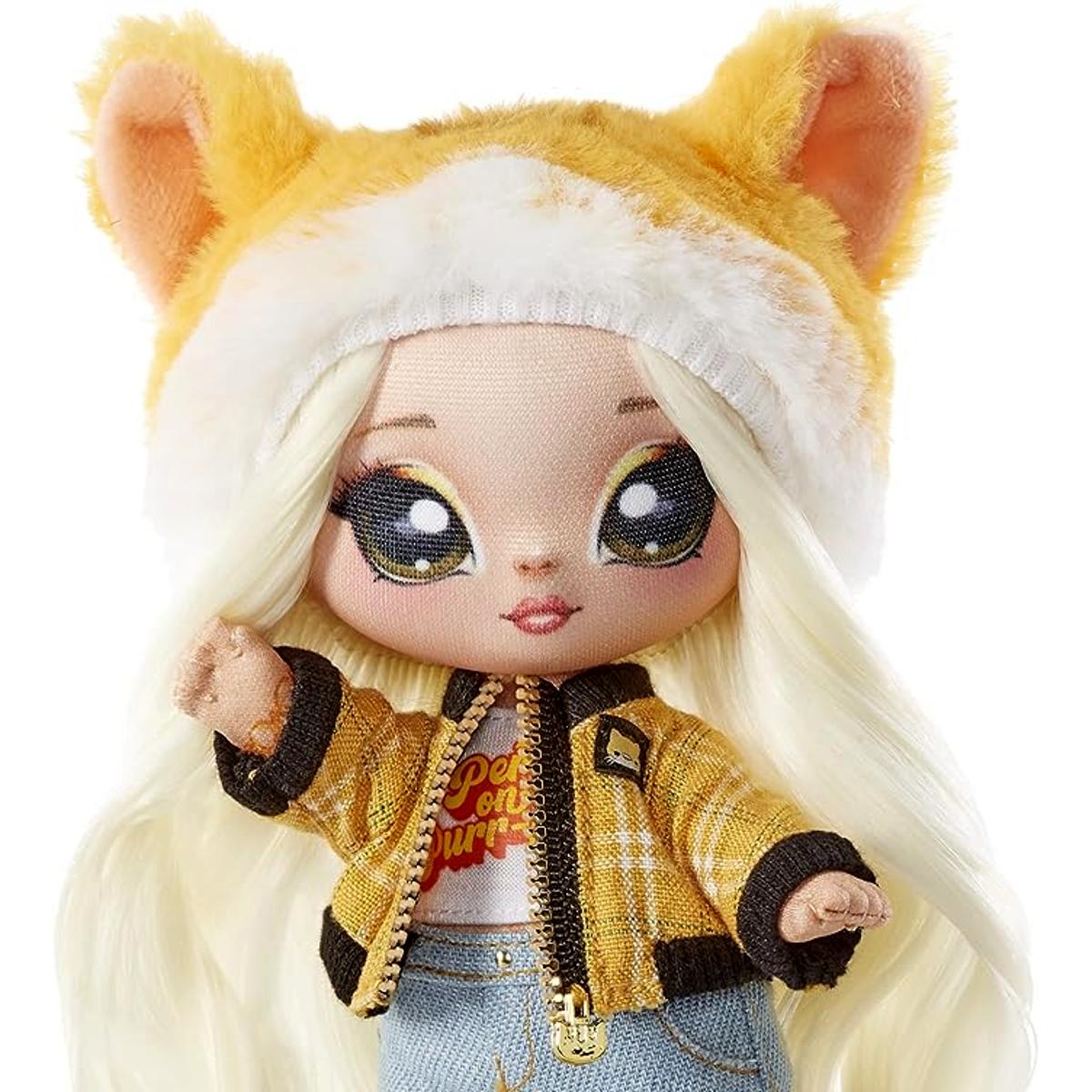 Na! Na! Na! Surprise Glam Series Tabitha Nekota Doll w/Pom