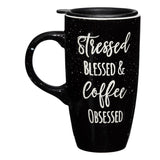 Reisebecher aus Keramik mit Henkel und Deckel „Stressed Blessed &amp; Coffee Obsessed“