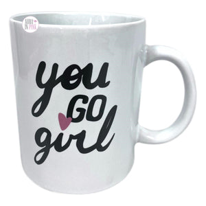 Kaffeetasse „You Go Girl“ aus Keramik mit rosa Herz, weiß